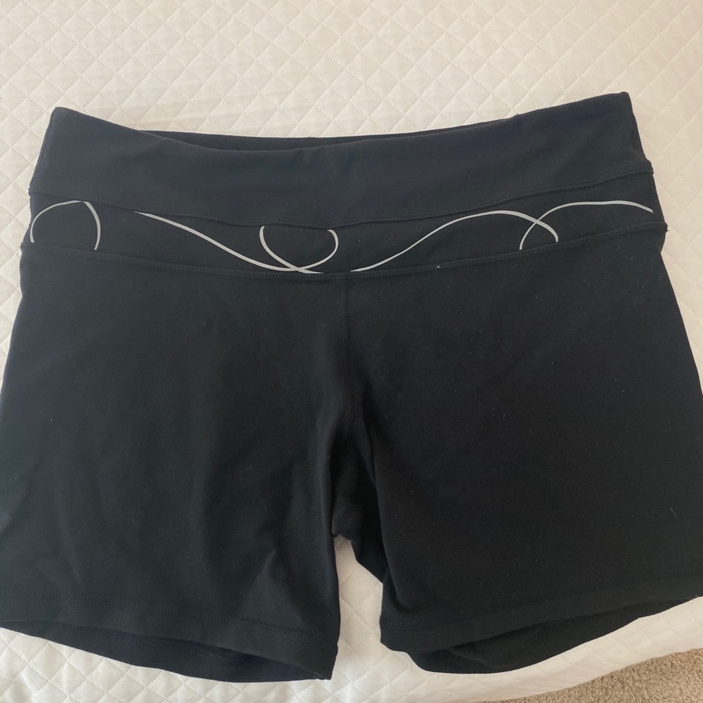 Lululemon yoga shorts